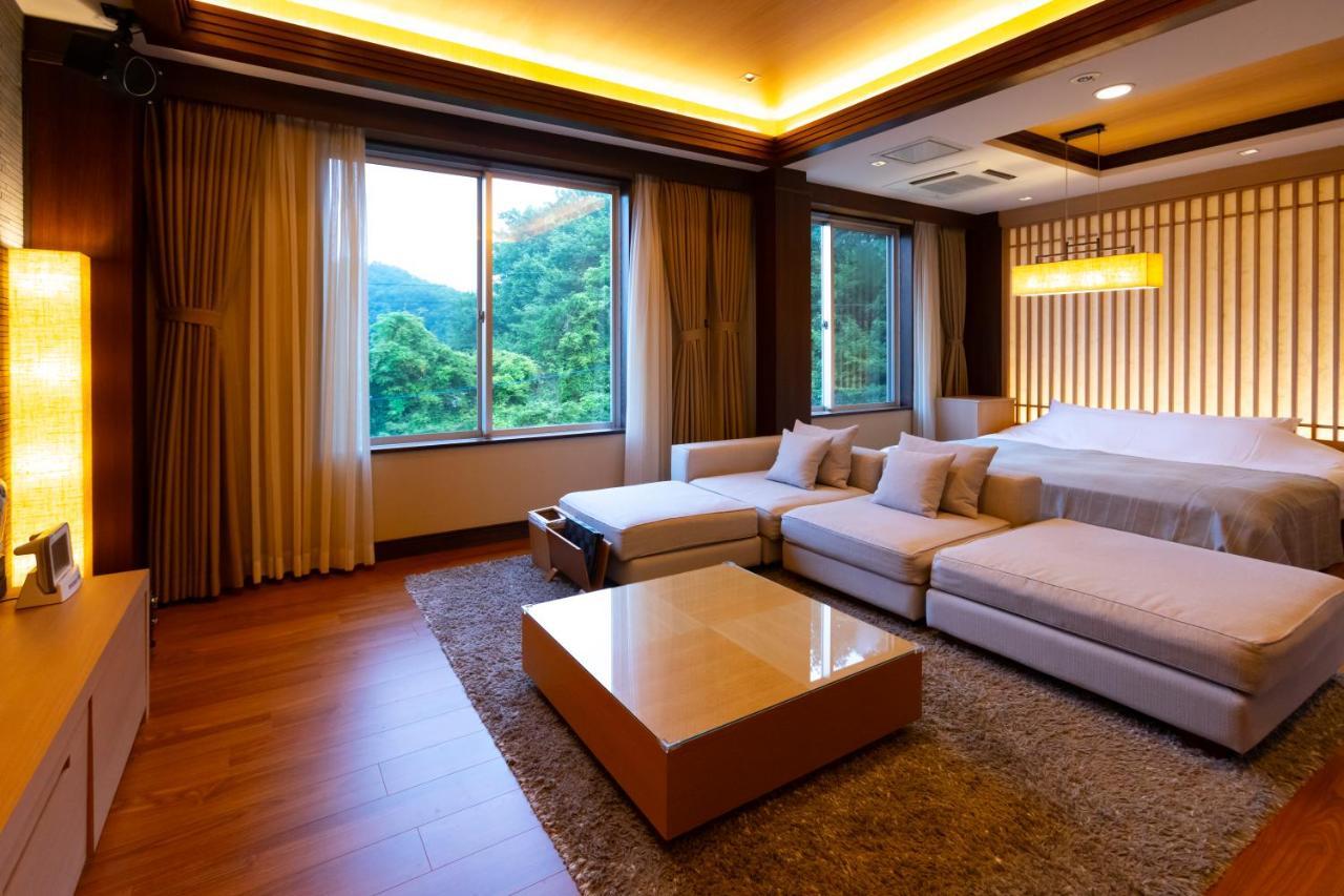 Hotel Gendairakuen Isehara (Adults Only) Exterior photo